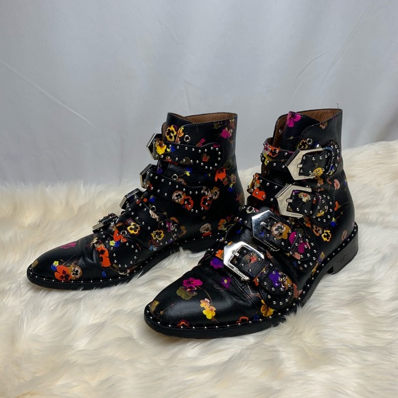 Givenchy Floral Print Ankle Boots🌸 - Picture 4 of 8